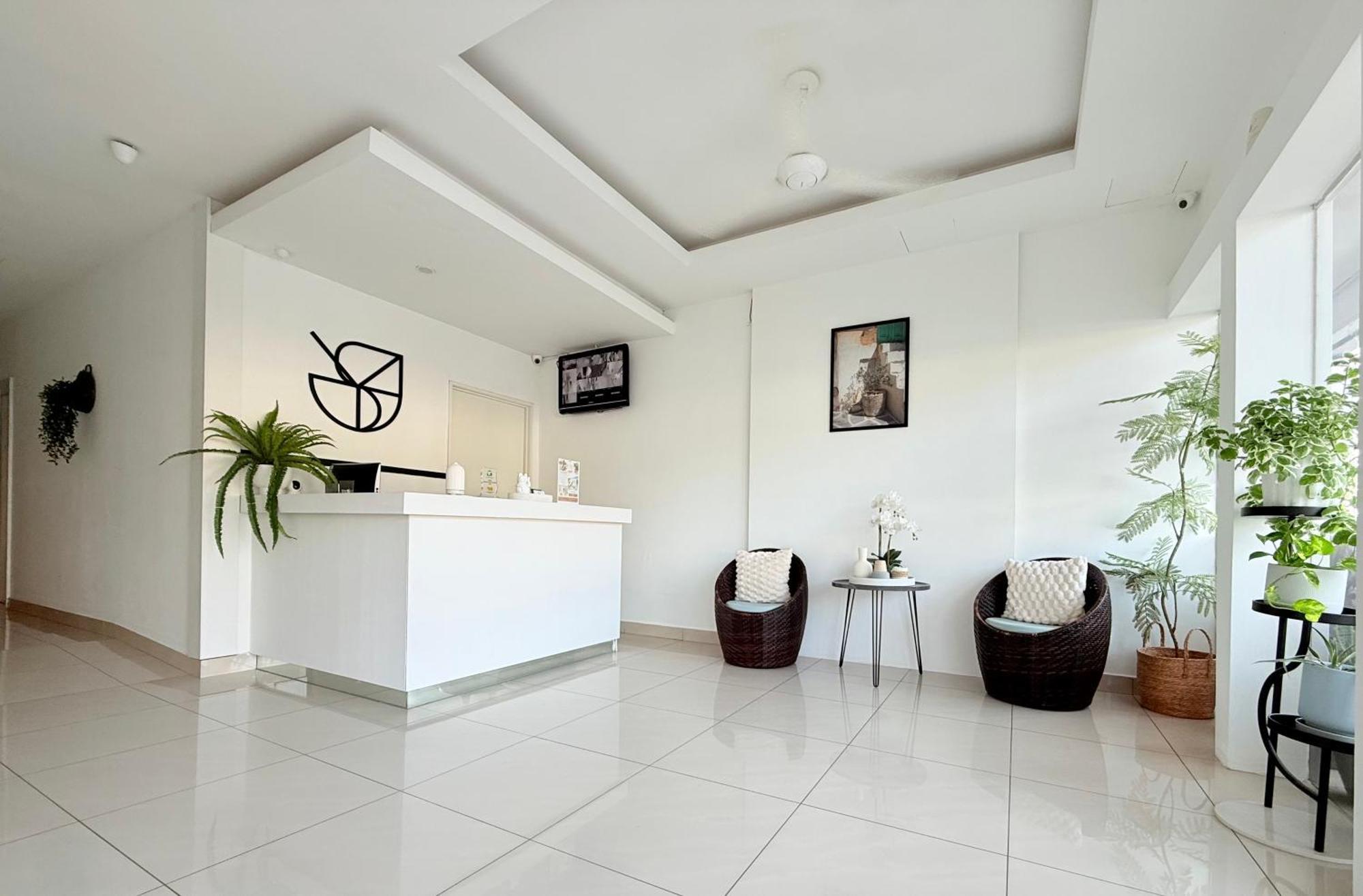 V Hotel Melaka Luaran gambar